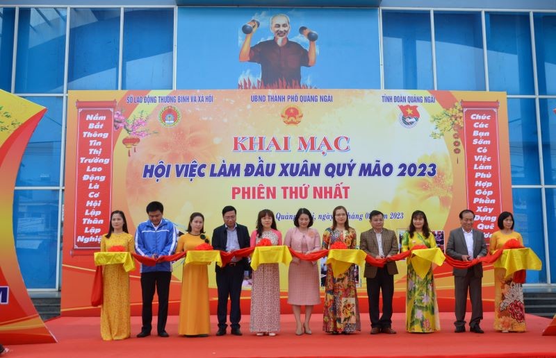 Hội việc làm Xuân Quý Mão 2023 diễn ra ngày 4/2, tại Trung tâm Hoạt động thanh thiếu nhi Diên Hồng, thành phố Quảng Ngã