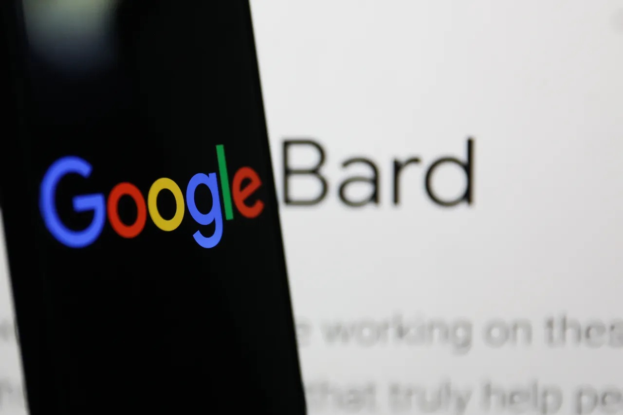Google đã công bố trí tuệ nhân tạo Bard vào đầu tuần trước, trong nỗ lực vượt lên trên Microsoft trong đường đua công cụ A