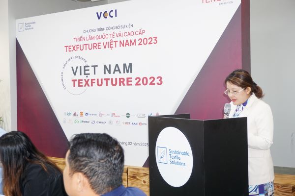 Mrs. Nguyen Thi Thuy Phuong - Representative of Texfuture Vietnam 2023 Organizing Committee, External Affairs Director of STS spoke at the announcement ceremony.