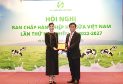 Natrumax Việt Nam vinh dự được Hiệp hội sữa Việt Nam trao giấy chứng nhận hội viên