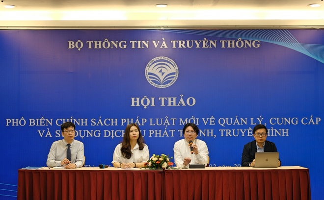 Ông Nguyễn Hà Yên, Phó cục trưởng Cục Phát thanh, truyền hình và thông tin điện tử (Bộ TT&TT) đang giải đáp thắc mắc tại hội thảo. Ảnh: Hải Đăng/ICTNews.