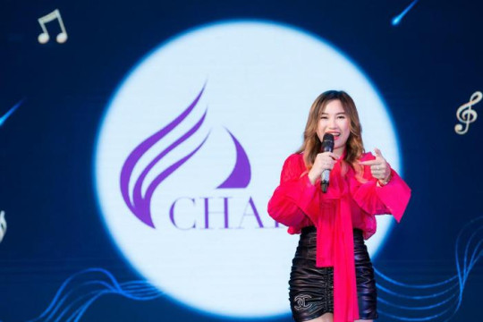 CEO Nguyễn Thị Thu Hường truyền cảm ứng - giá trị hoàn hảo đến các bạn sinh viên