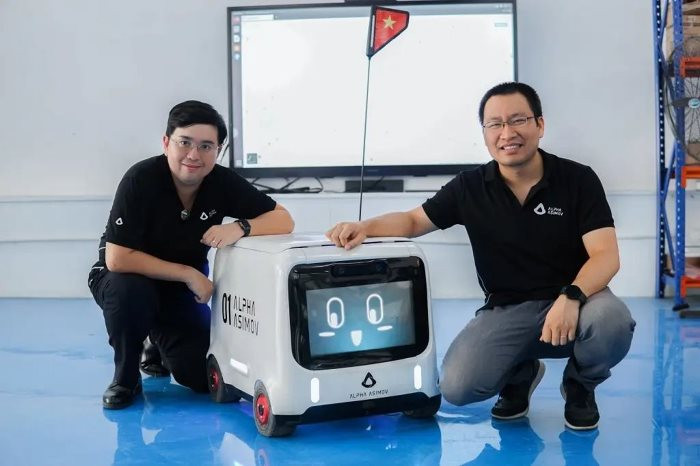 Alpha Asimov Robotics của Nguyễn Tuấn Anh (bên trái) - cựu Giám đốc Sáng lập Grab Việt Nam và CEO VinID