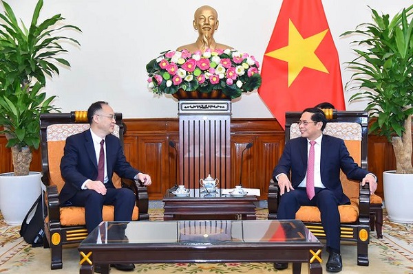 Bộ trưởng Bùi Thanh Sơn khẳng định, Việt Nam nhất quán coi trọng củng cố và phát triển quan hệ đối tác hợp tác chiến lược toàn diện với Trung Quốc