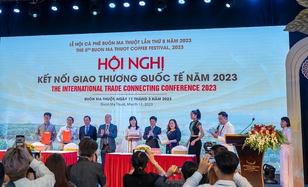 The signing ceremony of a memorandum of understanding at the “International Trade Connection Conference in 2023.