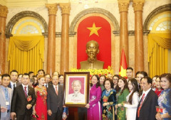 Đoàn đại biểu Hiệp hội DNNVV Việt Nam tiếp kiến Phó Chủ tịch nước Võ Thị Ánh Xuân trước thềm đại hội