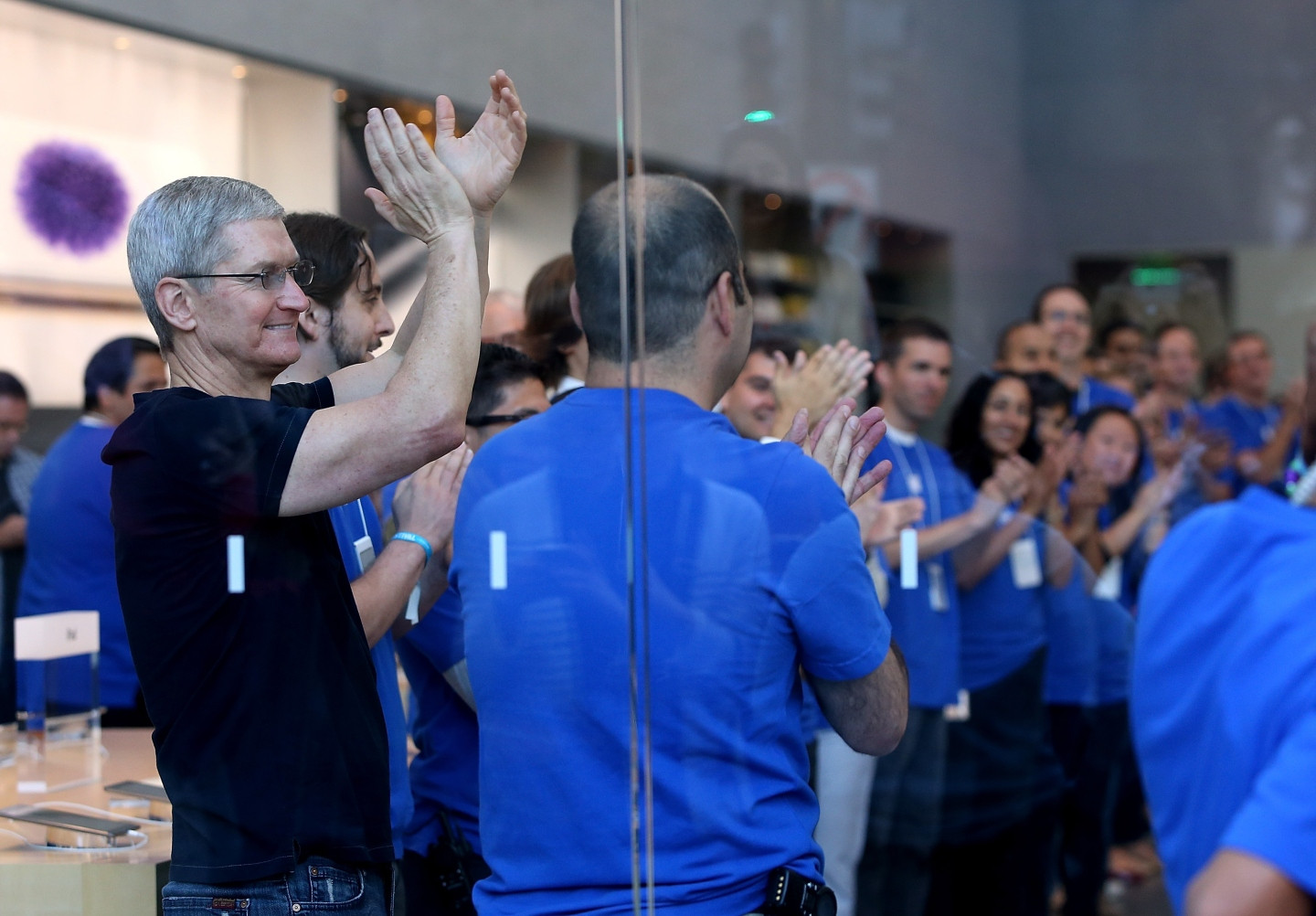 CEO Tim Cook từng khẳng định sa thải là “giải pháp cuối cùng” tại Apple