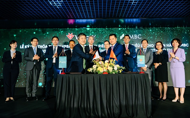 Lễ ký kết Thỏa thuận Hợp tác Kinh doanh giữa VPBank và
