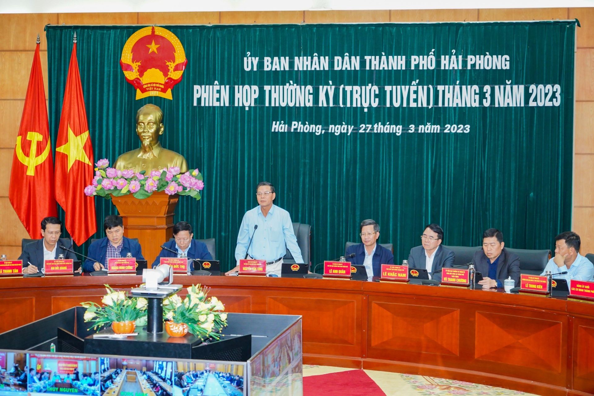 Chủ tịch UBND TP Hải Phòng Nguyễn Văn Tùng chủ trì phiên họp thường kỳ tháng 3.2023