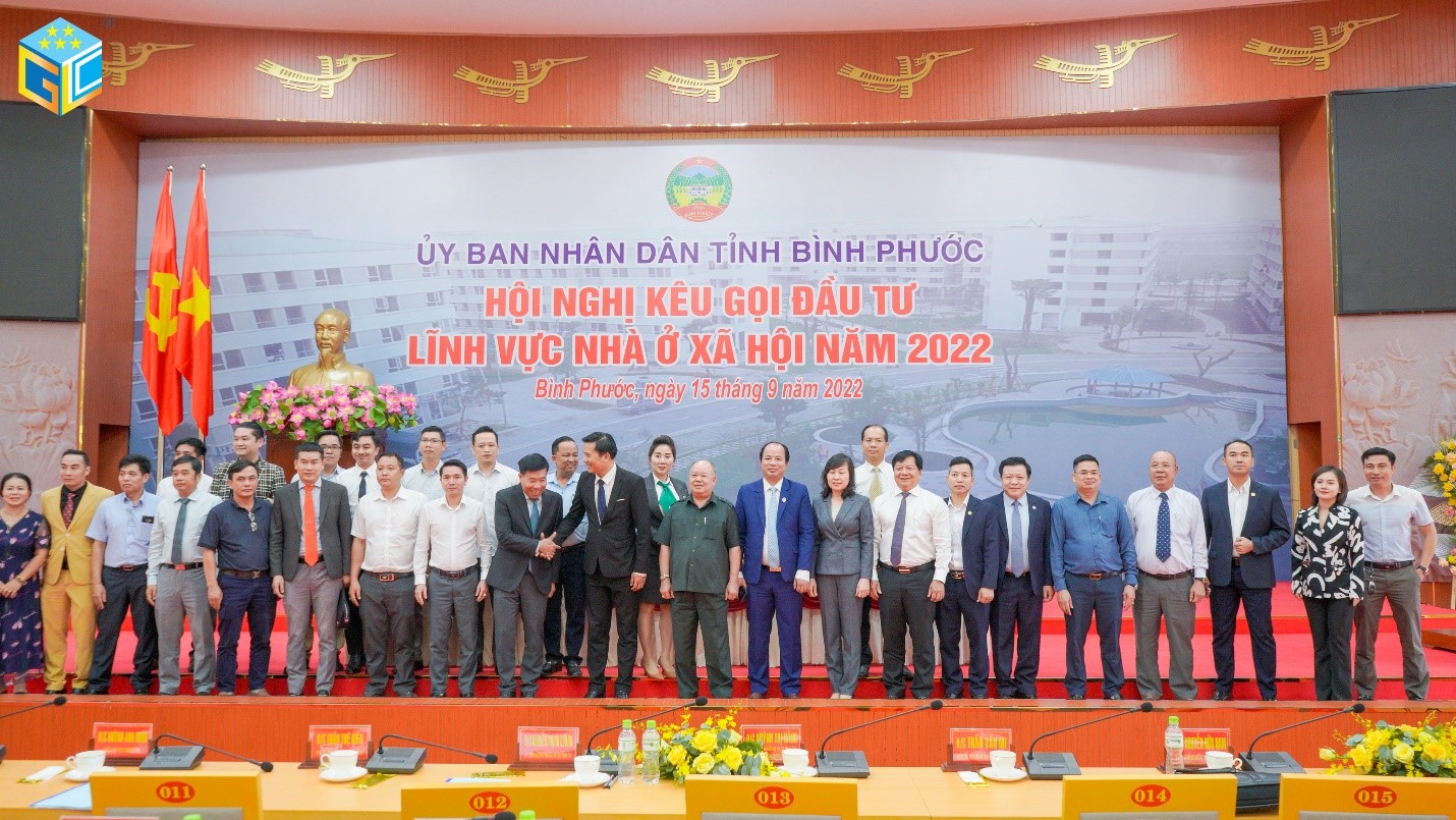 Toàn cảnh hội nghị kêu gọi đầu tư lĩnh vực nhà ở xã hội năm 2022 tại Bình Phước