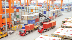 Trung Quốc: Xuất khẩu tăng lần đầu tiên trong 6 tháng, đạt 14,8%