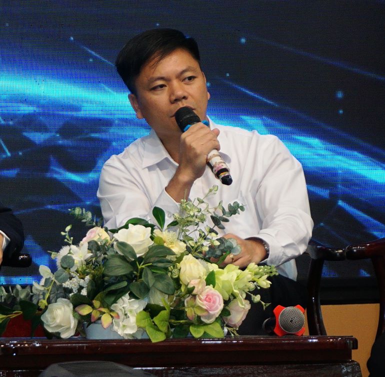 Ông Trần Đình Toản - Phó Tổng Giám đốc Công ty CP & Đầu tư công nghệ OSB