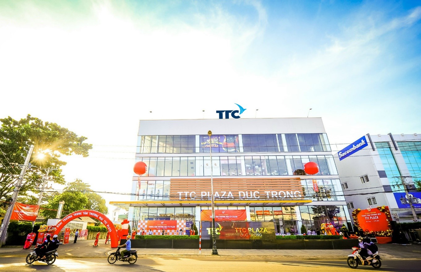 TTTM TTC Plaza Đức Trọng của TTC Land khai trương tháng 9/2022 góp phần tăng
 doanh thu sàn thương mại