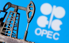 UAE lo thiếu hụt nguồn cung, OPEC+ tự nguyện cắt giảm sản lượng dầu