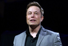 Tỷ phú Elon Musk: ChatGPT sẽ không thể tồn tại nếu không có tôi