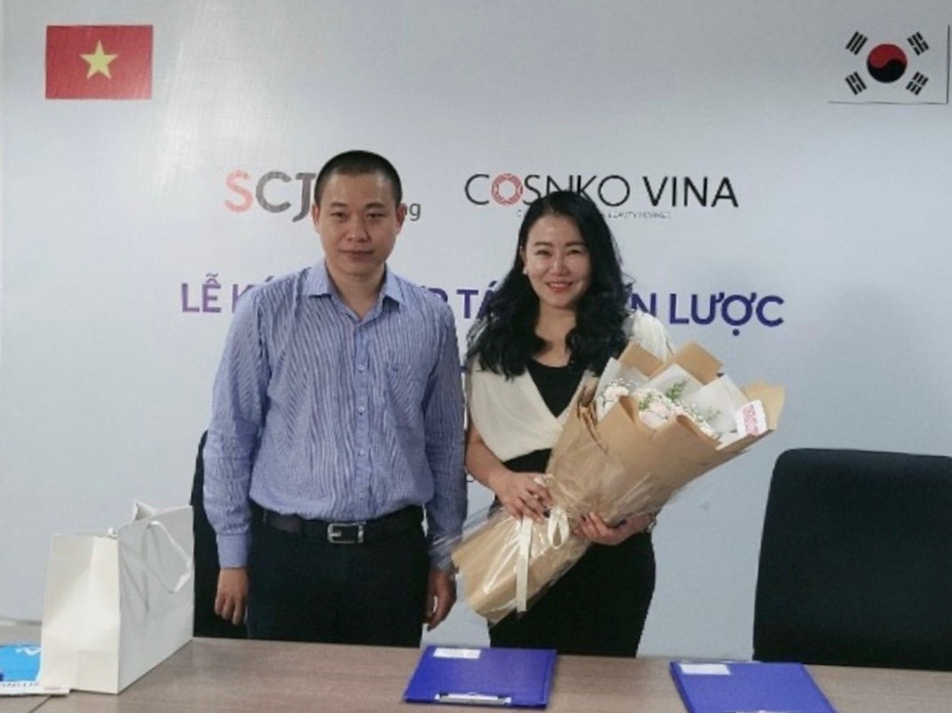 Cosnko Vina ký kết hợp tác chiến lược với đối tác Việt Nam