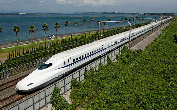 Một tuyến đường sắt cao tốc tại Nhật Bản (Ảnh internet)