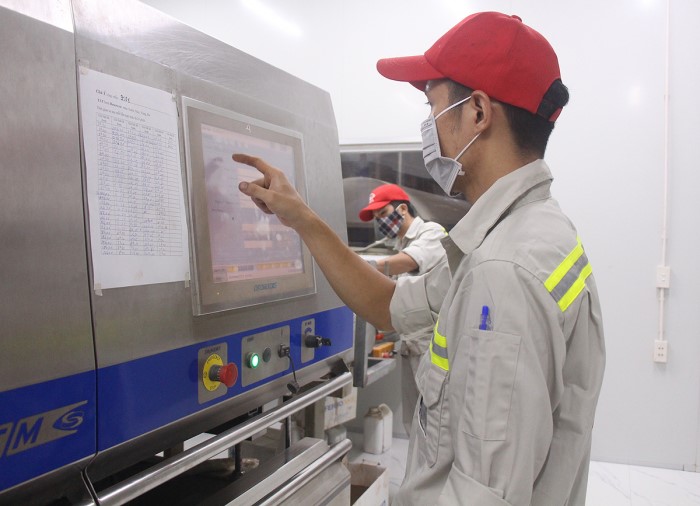 TASA Ceramic Joint Stock Company (Thuy Van Industrial Park, Viet Tri City) applies digital technology in production.