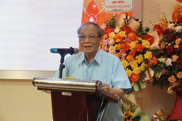 Assoc., Ph.D. Ha Duc Tru - Vice Rector of the school.