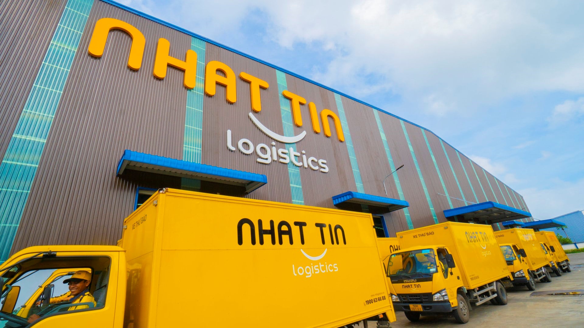 Nhat Tin Logistics JSC is facing a loss of more than 25 billion dongs.