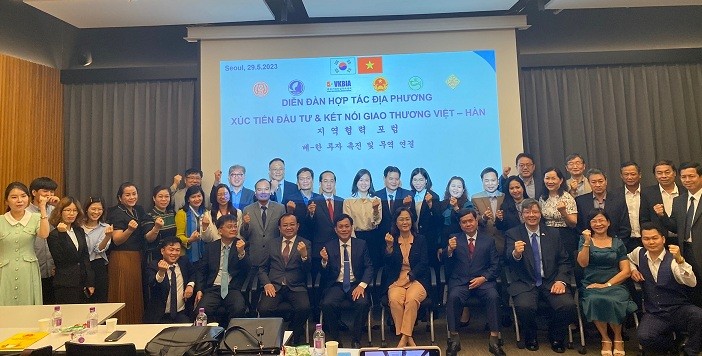 Các đại biểu tham gia Diễn đàn Hợp tác địa phương, xúc tiến đầu tư và kết nối giao thương Việt-Hàn 2023. ảnh; (VKBIA)