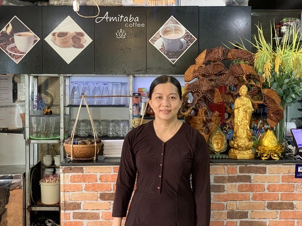 Trần Thị Cẩm Huyền và câu chuyện khởi nghiệp nhà hàng chay Amitaba