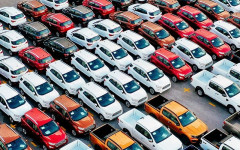 Số lượng và kim ngạch nhập khẩu ô tô nguyên chiếc giảm mạnh trong tháng 5