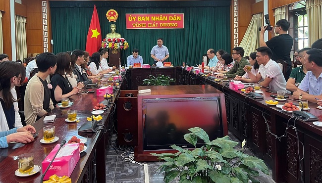 Đồng chí Trần Văn Quân - Phó Chủ tịch tỉnh Hải Dương phát biểu tại buổi làm việc