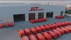 Nhà đồng sáng lập J&T Express trở thành tỉ phú ngay trước thềm IPO