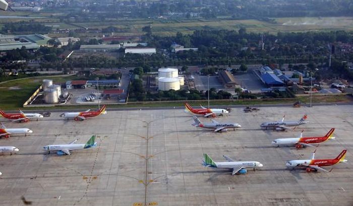 Các hãng hàng không lo ngại về tình trạng tắc nghẽn tại các sân bay lớn như Nội Bài, Tân Sơn Nhất
