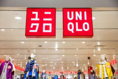 Công ty mẹ Uniqlo điều chỉnh nâng dự báo doanh thu năm tài chính 2023