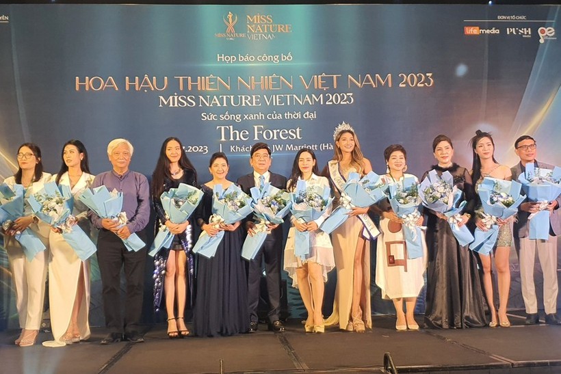 Hoa hậu thiên nhiên Việt Nam 2023 - Miss Nature Vietnam 2023 được sự hỗ trợ của đội ngũ cố vấn là các chuyên gia uy tín.
