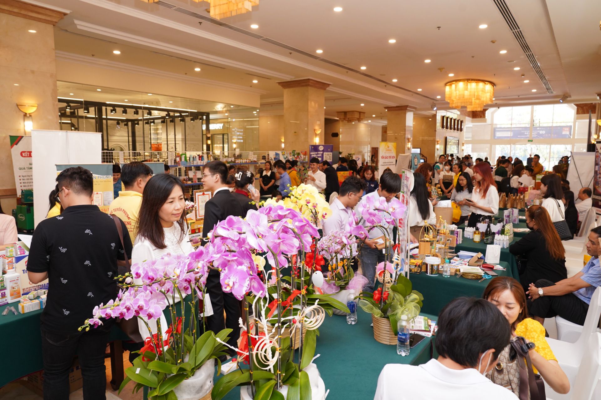 Hiệp  hội DN Tỉnh  Tiền  Giang  tổ  chức  chương  trình  giao  lưu, xúc  tiến  thương  mại  tại  TPHCM