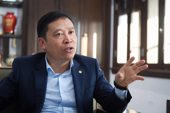 Ông Thân Đức Việt, Tổng Giám đốc Tổng Công ty cổ phần May 10.