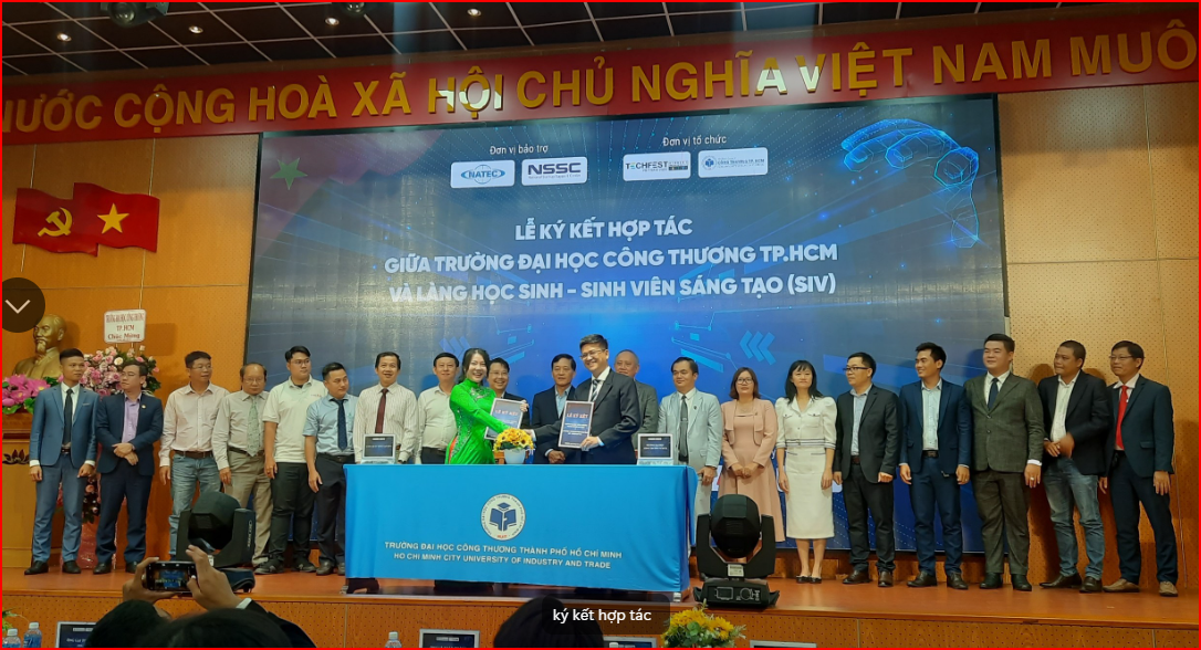 Trường Đại học Công Thương TP. Hồ Chí Minh (HUIT) ký kết hợp tác toàn diện với Làng Học sinh – Sinh viên Sáng tạo