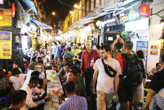 Tiêu dùng ban đêm chiếm 70%, du lịch Việt Nam còn nhiều "khoảng trống"