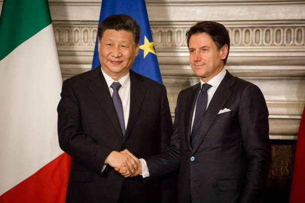 Chủ tịch Trung Quốc Tập Cận Bình và thủ tướng Italy Giuseppe Conte