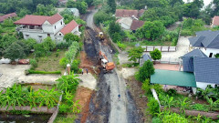 Phú Thọ: Khởi công dự án làm đường trên tuyến đê Ngòi Cỏ, huyện Cẩm Khê