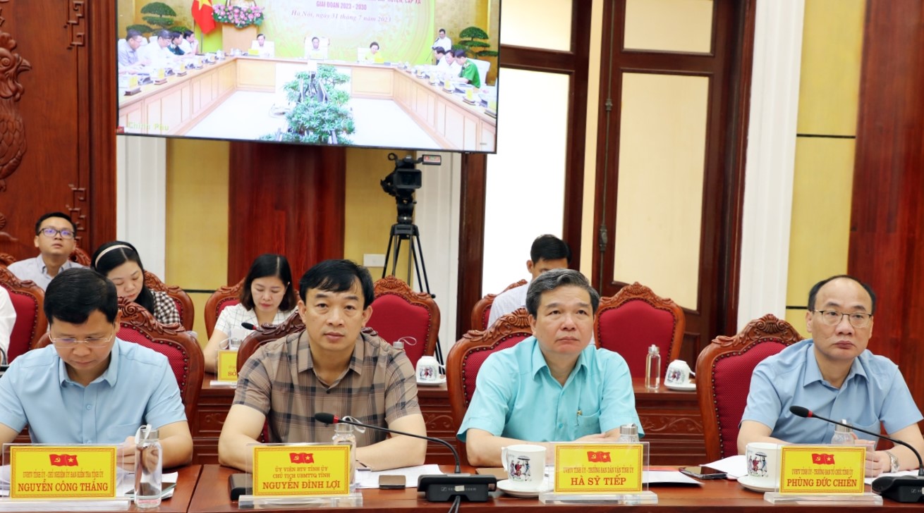 Ban Thường vụ Tỉnh ủy Bắc Ninh dự Hội nghị trực tuyến