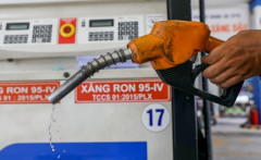 4 doanh nghiệp bị kiểm tra việc chấp hành các quy định của pháp luật về kinh doanh xăng dầu