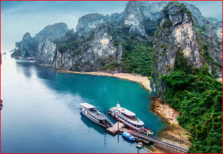 Việt Nam trở thành một điểm đến hấp dẫn bậc nhất nhờ những danh lam thắng cảnh, bở biển hoang sơ tuyệt đẹp