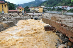 Tập trung phòng, chống, giảm thiệt hại và khắc phục hậu quả do sạt lở đất, lũ quét gây ra