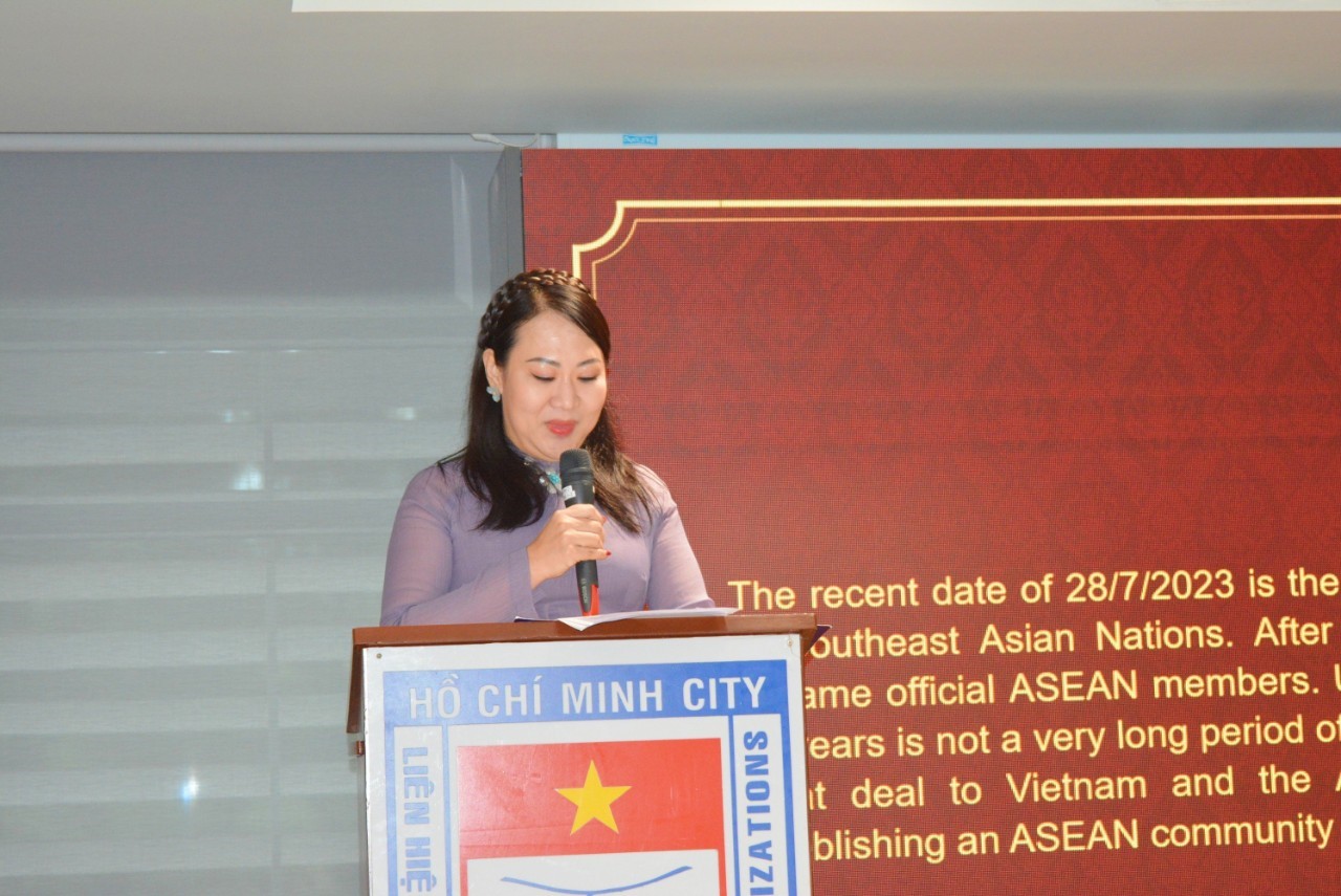 Ms. Phan Thi Hong Xuan - President of Vietnam - Southeast Asia Friendship Association.