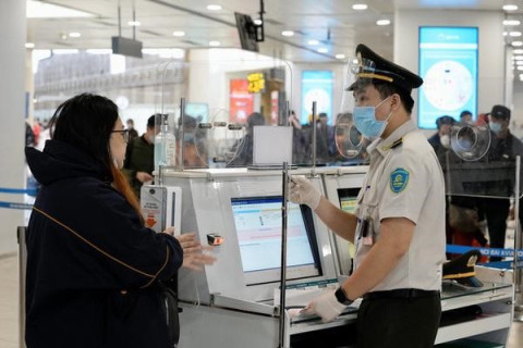 13 airports allow foreigners to enter and exit using an electronic visa.