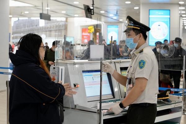 13 airports allow foreigners to enter and exit by e-visa.