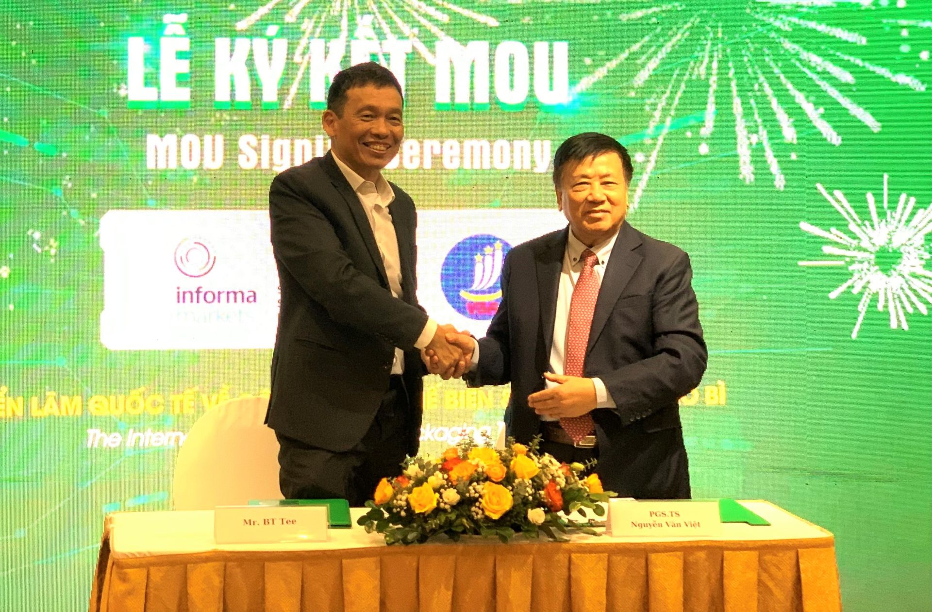 Lễ ký kết thỏa thuận hợp tác giữa Informa Markets và Hiệp hội Bia - rượu, nước giải khát Việt Nam