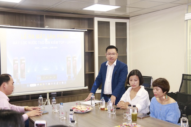 Ông Nguyễn Văn Trung - Chủ tịch Hội đồng quản trị Top - Japan  phát biểu tại Lễ ra mắt sản phẩm