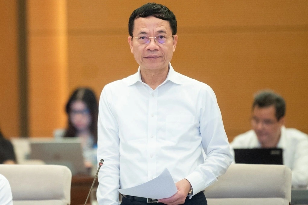 Bộ trưởng Thông tin và Truyền thông Nguyễn Mạnh Hùng