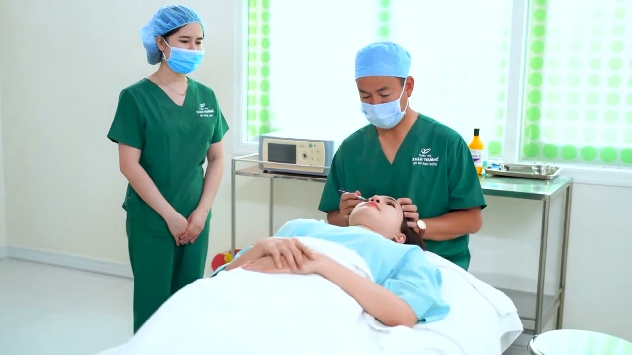 Bác sĩ Đỗ Xuân Trường áp dụng công nghệ này trong phẫu thuật thẩm mỹ khuôn mặt và mang đến một vẻ đẹp hoàn hảo cho khách hàng