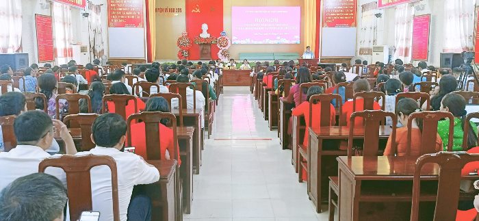 Huyện Anh Sơn  tổ chức Hội nghị tổng kết năm học 2022 - 2023, triển khai nhiệm vụ năm học 2023 - 2024